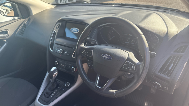 Ford Focus 1.0 EcoBoost 125 Zetec Edition 5dr Auto Petrol Estate